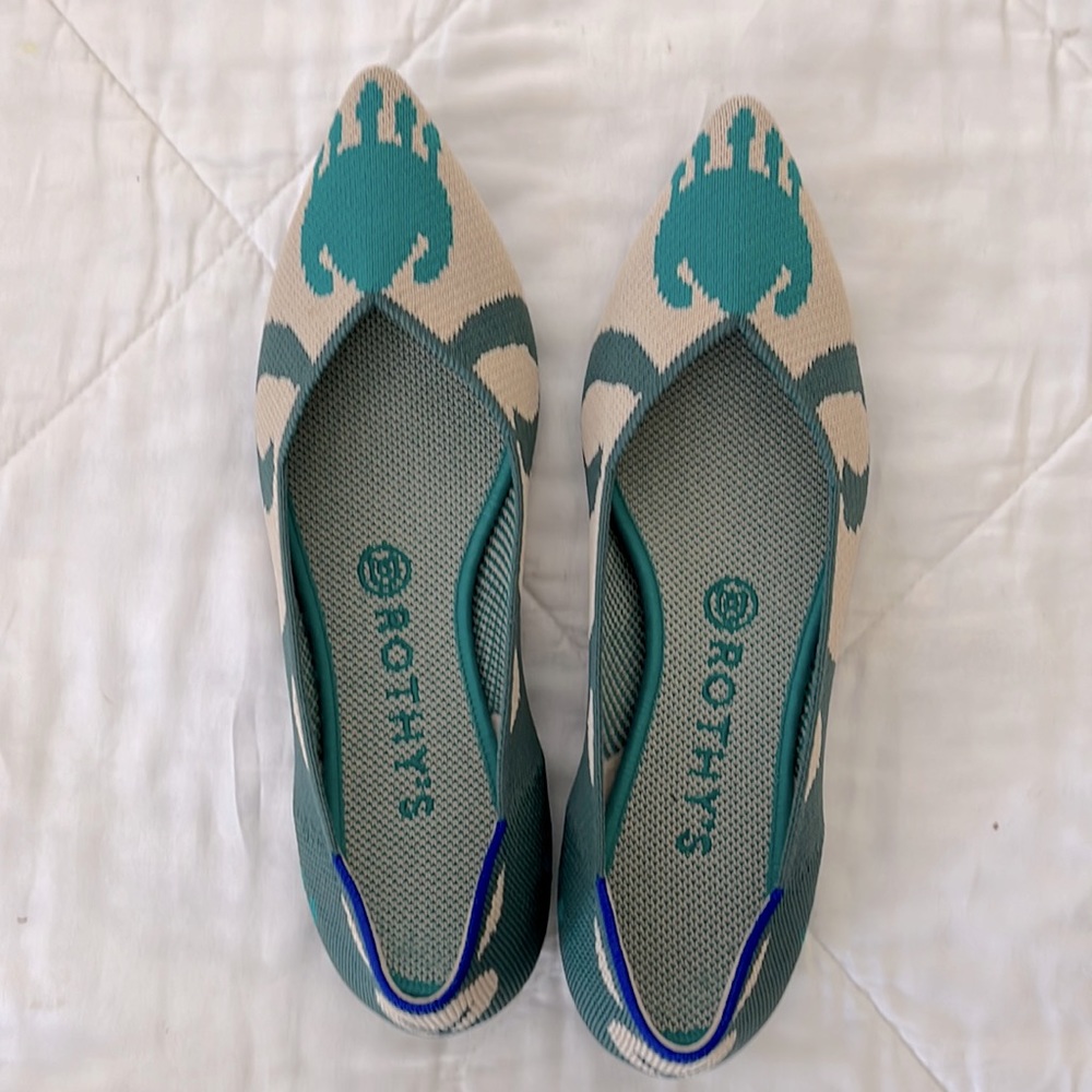 Rothys 8.5 The Point green retired pattern